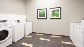  Candlewood Suites Grand Island, an IHG Hotel  Гранд Айленд